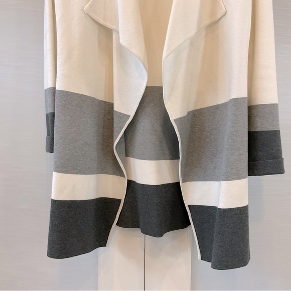 💖HOST PICK💖WHBM Jacket - Picture 3 of 8